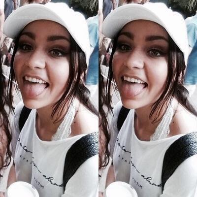 please follow @YEEZYRUSSETT & i'll give you some free follows + i'll follow back :)