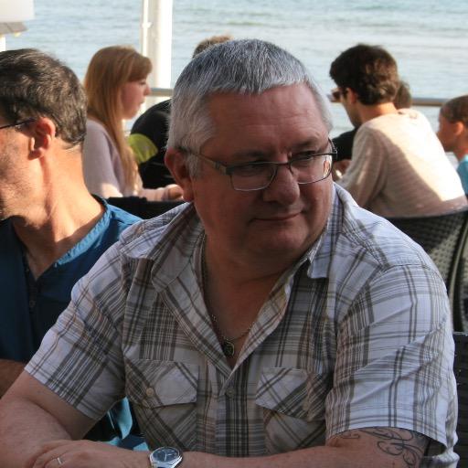 TITI50130's profile picture. intéressé par le sport, l'actualité, la politique....
Supporter inconditionnel de l'AS Saint Etienne