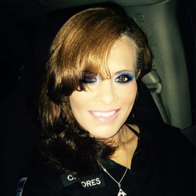 cgfloresdavis's profile picture. 