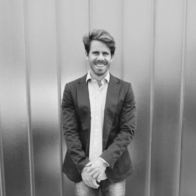 #emprendedor en desarrollo, #arquitecto & #diseñador de ideas, espacios y marcas. Cofundador de @inequalstudio