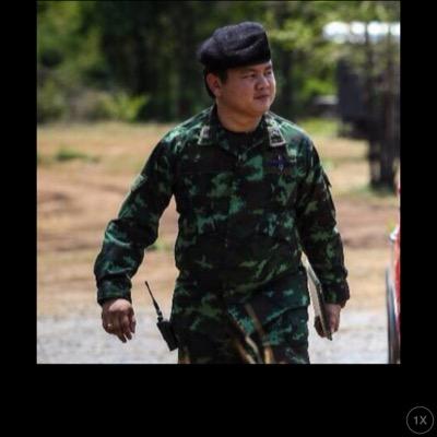 My name's Suppawit Phumnuk. I'm 30 yearsold wits 168 centimeters and 85 Kilograms. I'm single.