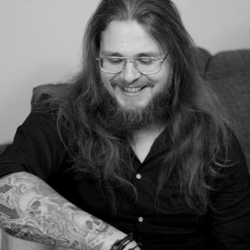 Shogoroth's profile picture. Es gibt nichts zu hoffen. Nur anzunehmen.
Das Gefäß leert sich voll von Möglichkeit.
Das Nichts pulsiert.