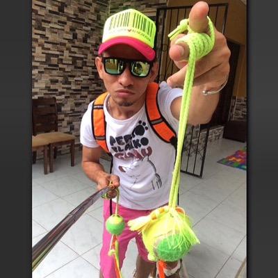 :Profesional Glowstick dancer Poi Fire Amante de la musica Electronica