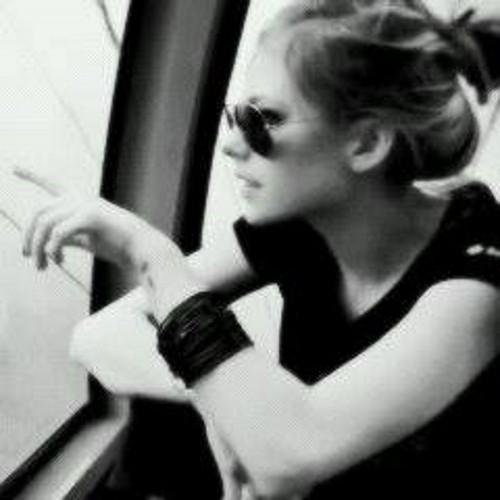 katk778's profile picture. Smile,voice,lifestyle Avril make me happy  Nie jestem nowa to moje drugie konto