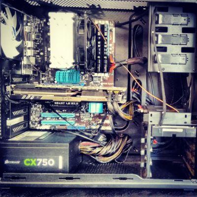 Interested in tech and gaming,  I built my own computer!!