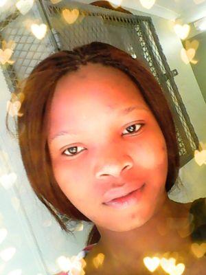 jeanethubisi52's profile picture. ahhh