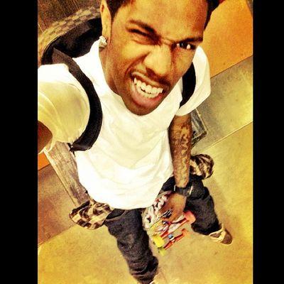 a48231a75c6c458's profile picture. 404_04