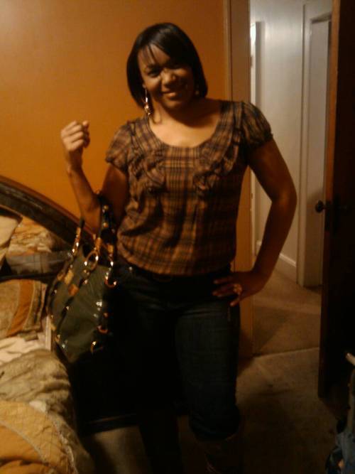 bionicears's profile picture. Single mom working hard to progess in life.