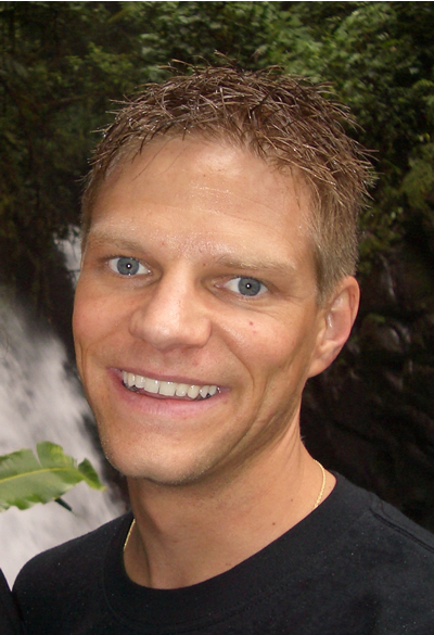 Top Income Earner - Internet & Network Marketer, Coach & Mentor
