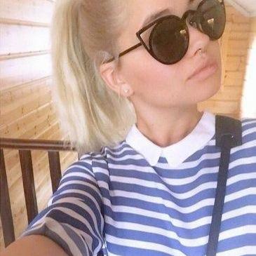 DebbysParadise's profile picture. im like Debbys bra im there for her 24/7