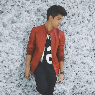 Disfruta cada segundo y vive todos los dias como si fuesen el ultimo ♥ Mario Bautista♚ CD9 ♥ ⇦Ellos mi razon de ser ♡ ... Esperando a que mis amores me sigan