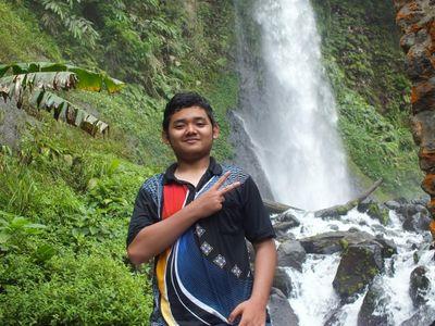 Path: Muhammad Agung Ali Akbar
Instagram: @_muhammadagung
Line: agungaa16