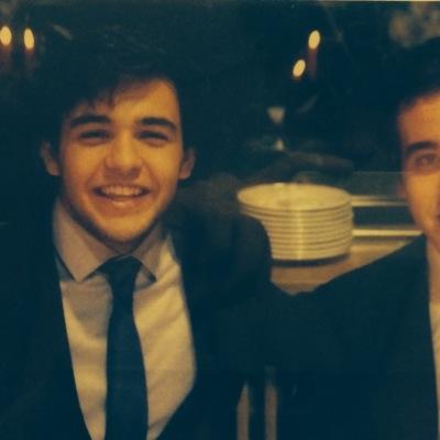 andres_ibanez1's profile picture. Lucho por lo que vale la pena. La vida es actitud, no aptitud.