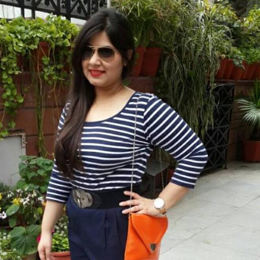 ShreyaNarang2's profile picture. Actionable Marketer, speaker, tech enthusiast, journalist shares practical advice on social media, content marketing, small business & life.