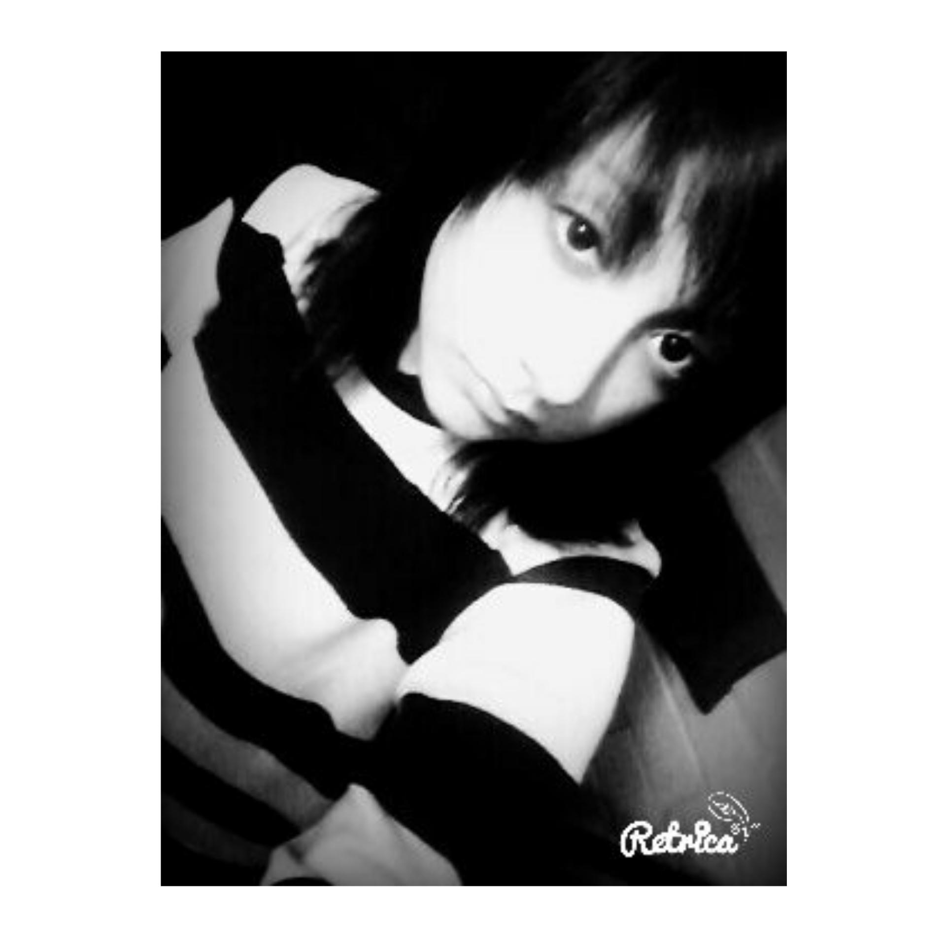 My name is Miriam'm 14 years old, I live in chile, * the happiest day will be when the Rubius follow me on twitter!