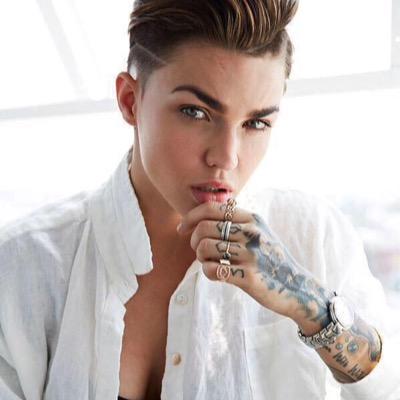 RubyRoseVBRP's profile picture. Inmate in Litchfield prison who somehow has access to twitter.