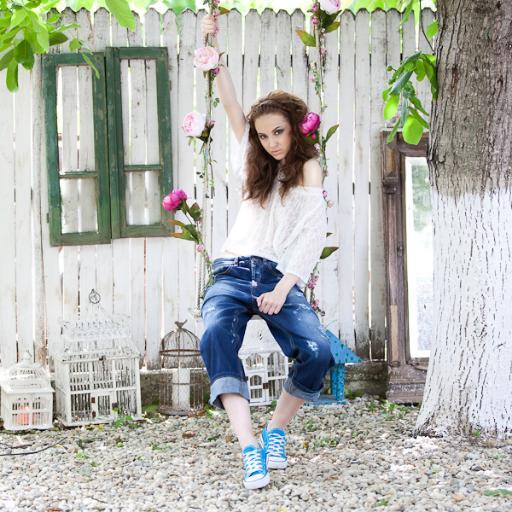 niiconcl's profile picture. Model at ICAN Model Management.Follow me on FB: https://t.co/Qmzcf9GIKy and instagram: @nicoleta.tomaa