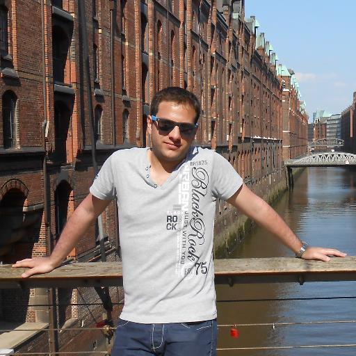 Ralys_'s profile picture. De retour de Hambourg, avec le teint hâlé qui va bien. Le port est magnifique et le Fishmarkt est plein de surprises !