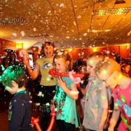 letsmakeitwork4's profile picture. 