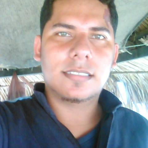 djalfin's profile picture. música electrónica, vídeojuegos y hablar de todo un poco.