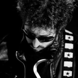 emartin_music's profile picture. Singer, Musician, Writer, Community Manager, Cat freak...