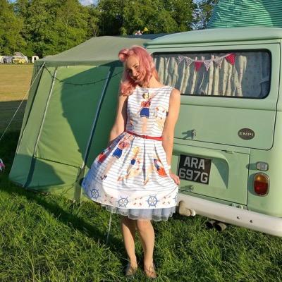 pixiebootz's profile picture. 