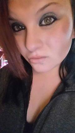 MichaelaWarre13's profile picture. Hey im Michaela, I'm 21 and have a beautiful 3 yr old baby girl. following my dreams, acting is what i love, and own my own business! #AmbitiousCartêl