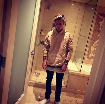 I love you justin
My Wrold♥
Never say Never♥
Believe♥
My Life @justinbieber
08/11/13
Te Amo JUSTIN
Te Amo Itzel rouse