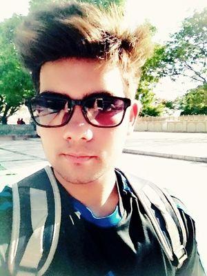 manaw_cooper's profile picture. I LOVE SCIENCE