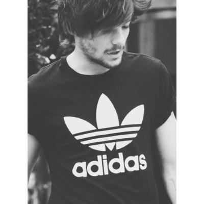 julesrpghys's profile picture. 