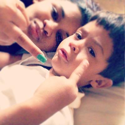 Yoka063122's profile picture. El pasado muere el presente vive el recuerdo queda y la vida sigue✌️