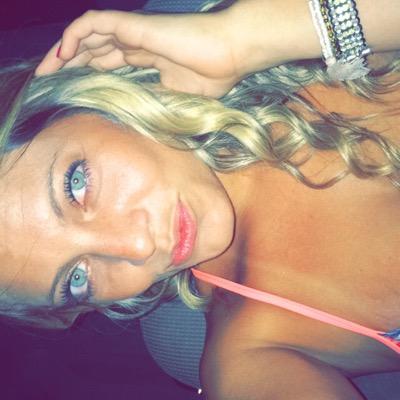 ruhhhnay's profile picture. lalalala