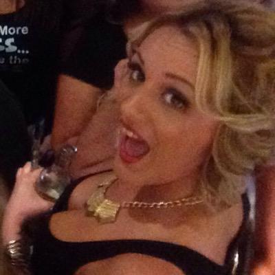 Lillmisdanie's profile picture. mother, lover, friend and occasional bitch! If you dont like what i tweet dont bother messaging- i dont care! #Justgoaway