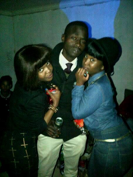 CendyDick007's profile picture. J'aime la musique, je parle français, English and 5 African languages.. #Ifollowback