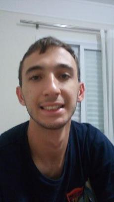 Sou um menino normal como os outros gosto de futebol sou goleiro ate nos meus sonhos e meu sonho e me tornar um grande excelente goleiro de seleção