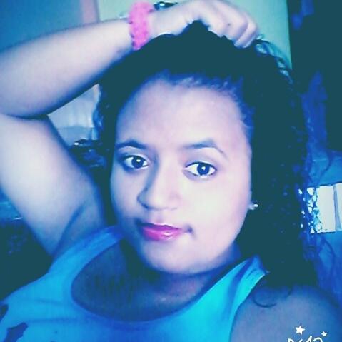 CindyPinto12's profile picture. 