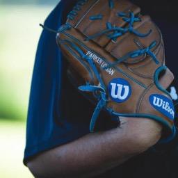 Southpaw for Northeastern Plainsmen