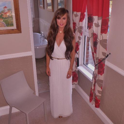 JessicaNeeson's profile picture. Connecting Tech & Talent | Founding Member & Host for #BelfasttecHub #WomenInTech