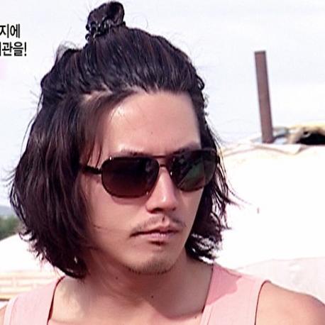 palmaSB's profile picture. Under my skin