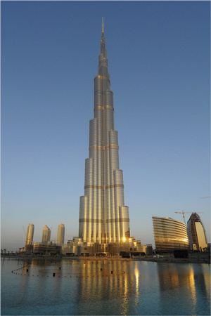 A big fan of Burj Khalifah,
I just love it, check my page for more news about it.