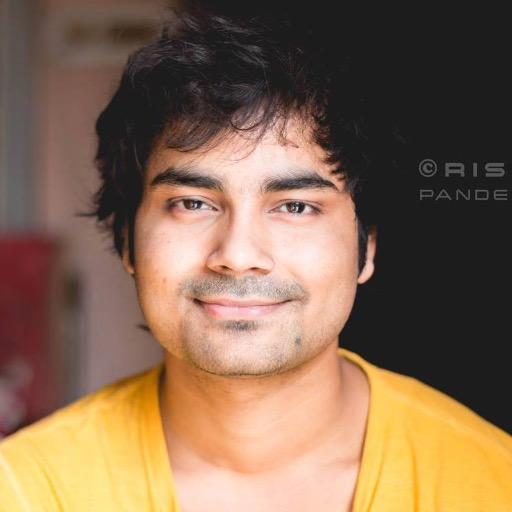 CTO @EngVarta | Building tech that empowers spoken English learners 🇮🇳 | 📸 Photographer | Curious about AI, innovation & better habits