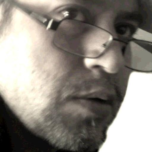 Critical; of decadent politics; realistic;pragmatic;theologian;sociologist...
¡..we can debate; but if you insult I will ignore you ...!