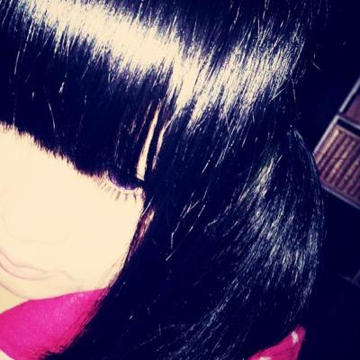「そう、もういっそ、こう思ってくれてもいいのよ。愛情に飢えている、ちょっと優しくされたら誰にでも靡いちゃう、惚れっぽいメンヘル処女に、不幸にも目をつけられてしまった、と」