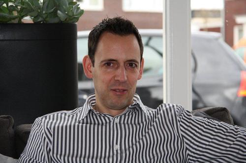 Assurantie adviseur bij Sweere vof. Geniet van lekker sporten, zoals tennissen, fietsen en skien. Vader van Fleur en Juul
