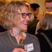 Theresa Marteau (@marteautm) 's Twitter Profile