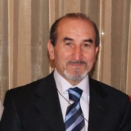 İNSAN ve İNSANİ değerler içinde Vatan,Millet, ve Bayrak sevgisini bütünleştiren ATATÜRK ilkelerini benimsemiş bir İNSAN