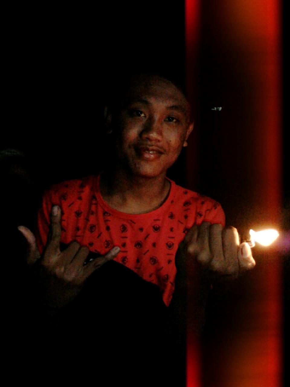 andi_jr48's profile picture. KenaLi aku dari diriKu bukan dari Orang Lain
karena tak setiap orang tau tentang diriku