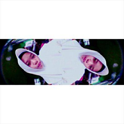 frdariani's profile picture. 