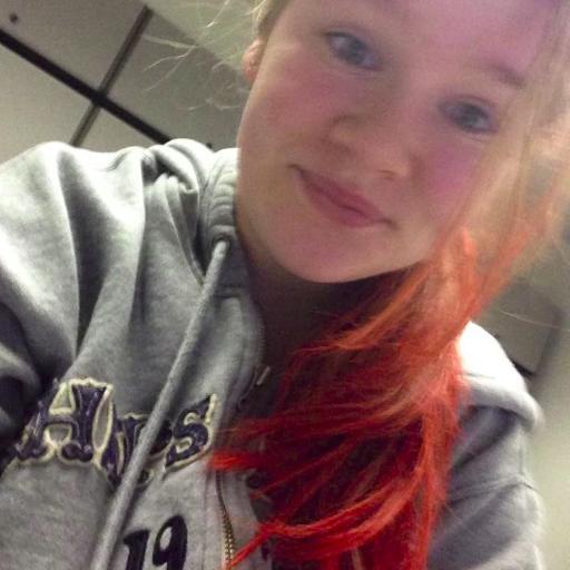 DestinyakaAlice's profile picture. im swedish,reddish blondish hair,im an artist/designer/game finattice