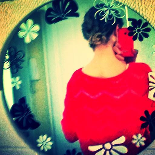 elydepaname's profile picture. retrouvez moi sur Instagram au même nom !